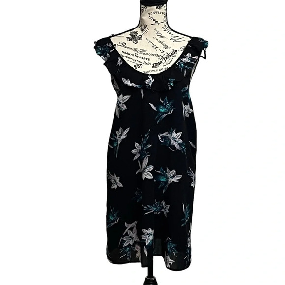 Vestique Womens Chasing Lillies Mini Dress Floral Classic Modest M Beach Summer - Picture 1 of 9